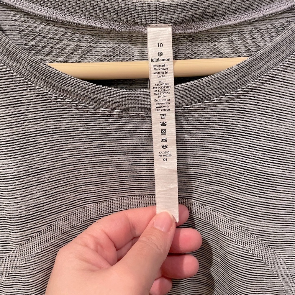 Lululemon Performance Long Sleeve - Picture 2 of 6